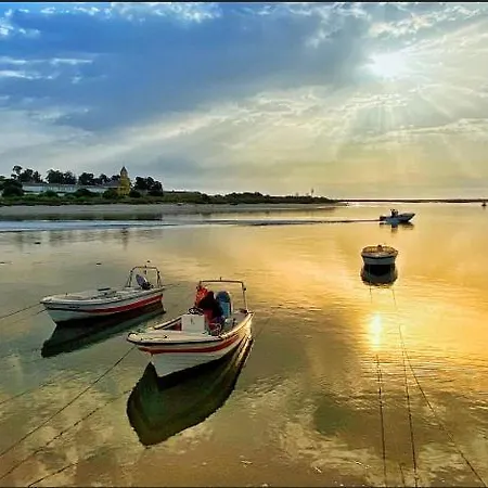 Casa De Ferias Luz Do Algarve Дом отдыха Pinheiro (Faro)